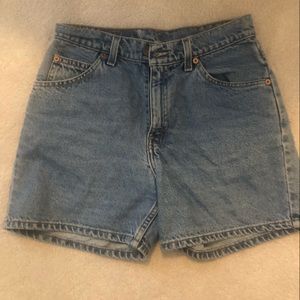 Denim Levi’s shorts